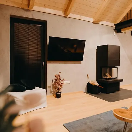 Skri Chalet