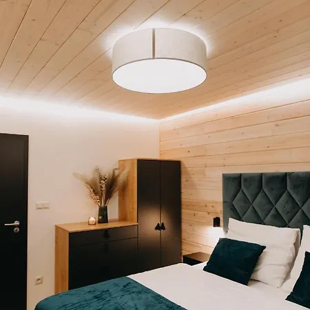 Alpesi faház Skri *