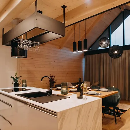 Skri * Lipótszentmiklós